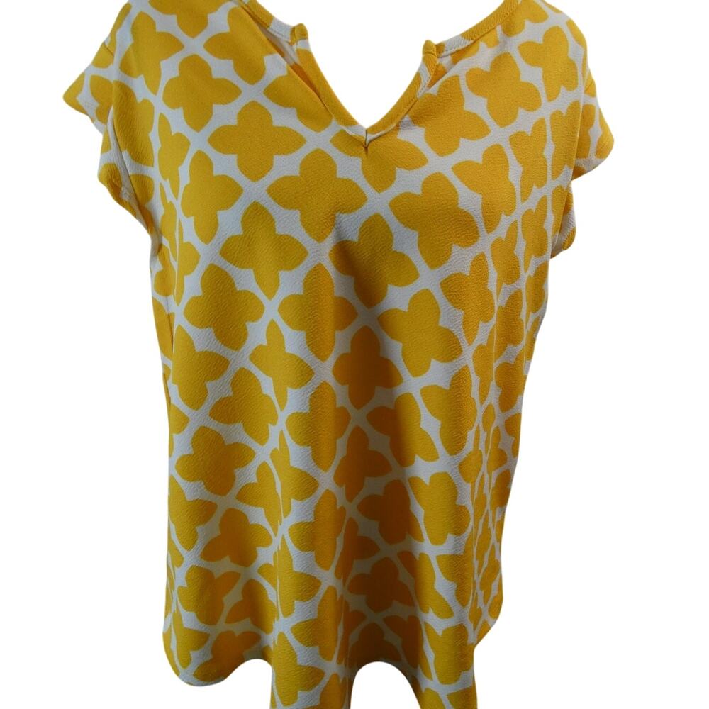 C'EST LA VIE That's Life Women's XL Geometric Flutter Short Sleeves Festival